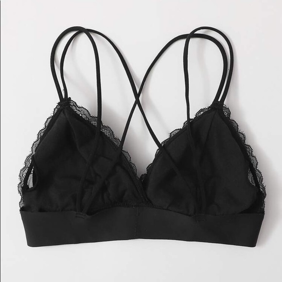 New Sexy Black Lace Bralette - Picture 2 of 6